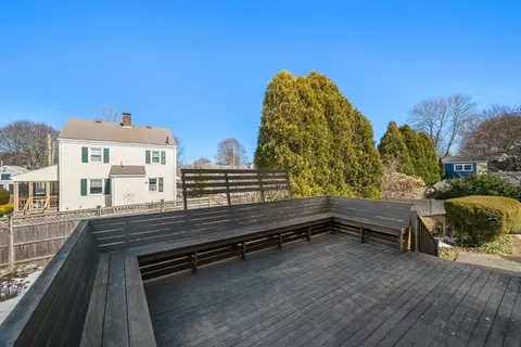 Exterior - 27 Evans Rd, Marblehead, MA 01945 photo 11 of 12