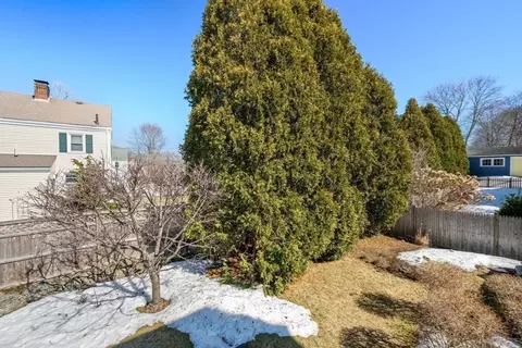 Exterior - 27 Evans Rd, Marblehead, MA 01945 photo 12 of 12