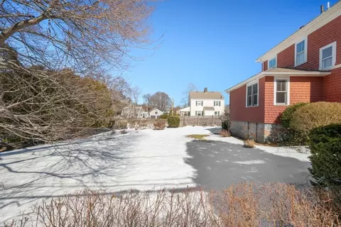 Exterior - 27 Evans Rd, Marblehead, MA 01945 photo 9 of 12