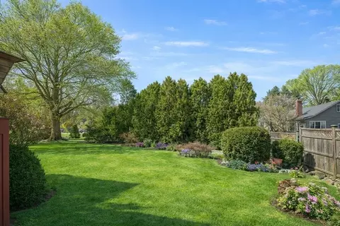 Exterior - 27 Evans Rd, Marblehead, MA 01945 photo 6 of 12