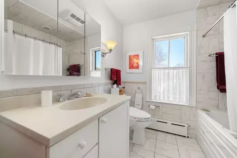 Bath - 27 Evans Rd, Marblehead, MA 01945 photo 2 of 2