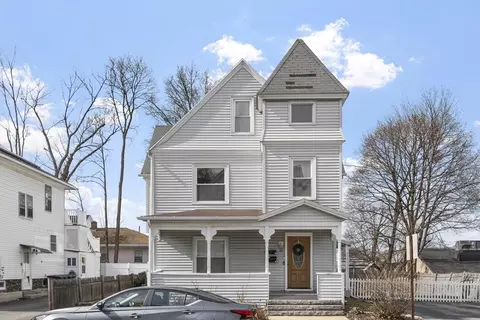 11 Pine St, Leominster, MA 01453