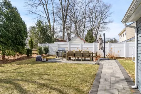 48 Wethersfield Rd, Natick, MA 01760 photo 29