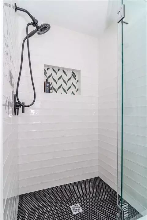 48 Wethersfield Rd, Natick, MA 01760 photo 16