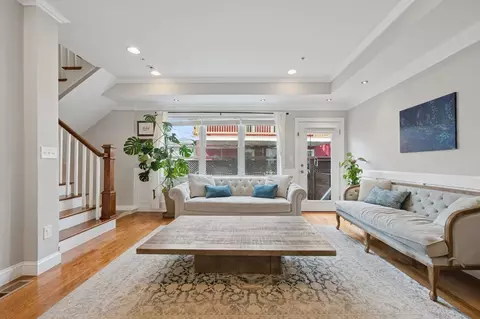 140 School St #2, Boston, MA 02130