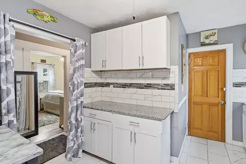 24 Jasper St, Springfield, MA 01109 photo 11