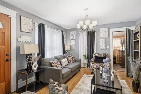 24 Jasper St, Springfield, MA 01109 photo 5