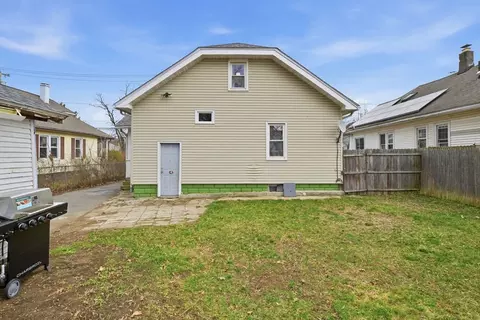 24 Jasper St, Springfield, MA 01109 photo 40