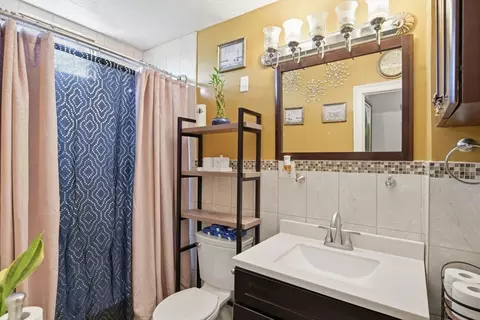 24 Jasper St, Springfield, MA 01109 photo 15