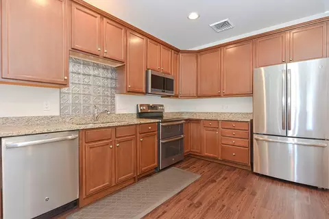 7 Morgan Dr #203, Natick, MA 01760 photo 5