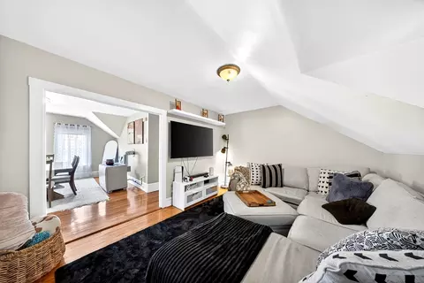 113 Dover St, Fall River, MA 02721 photo 7