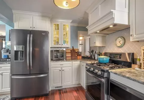 28 E St, Hull, MA 02045 photo 12