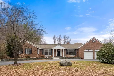50 Stock Farm Rd, Sudbury, MA 01776