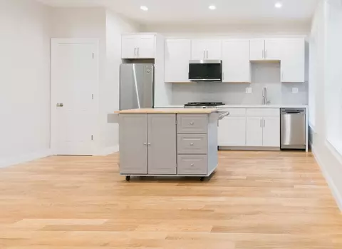 217 W 9th # 1, Boston, MA 02127