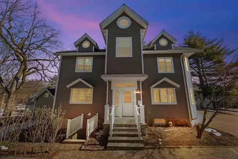 39 Spring St, Boston, MA 02132 photo 24