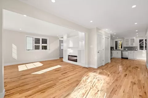 39 Spring St, Boston, MA 02132 photo 7