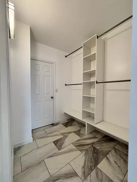61-63 Eloise St, Springfield, MA 01105 photo 17