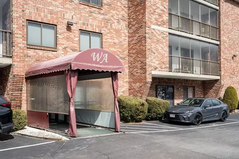111 Devir #204, Malden, MA 02148