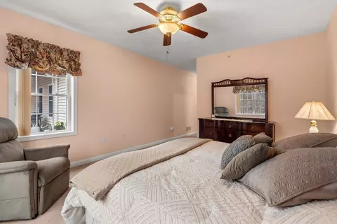 Bedroom - 237 Salem St #2, Reading, MA 01867 photo 3 of 4