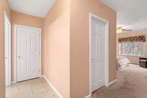 Entry Way - 237 Salem St #2, Reading, MA 01867 photo 1 of 2