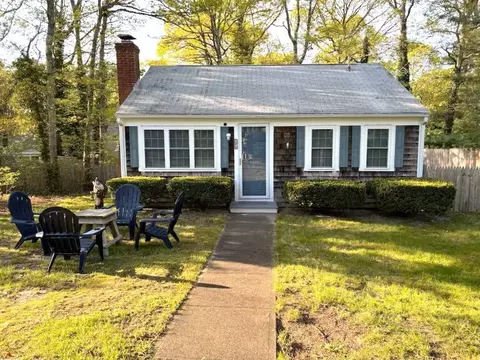 36 Old Sailors Way, Dennis, MA 02660