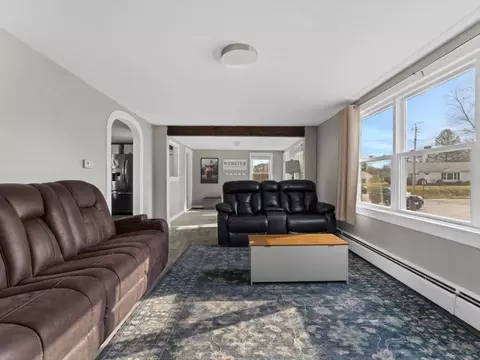 Living - 11 Crystal, Webster, MA 01570 photo 2 of 4