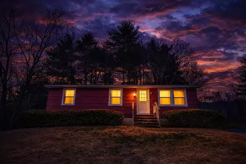 4498 High St, Palmer, MA 01069