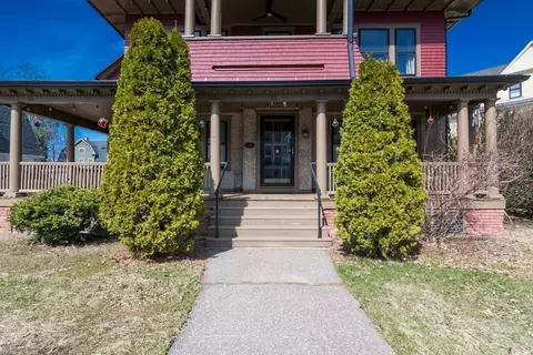 26-28 Cherryvale Ave, Springfield, MA 01108 photo 2