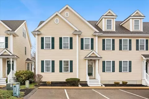 172 Dean St #16, Taunton, MA 02780