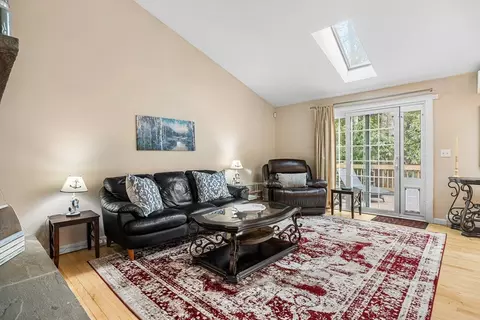 Living - 175 Old Post Rd, Centerville, MA 02632 photo 1 of 2