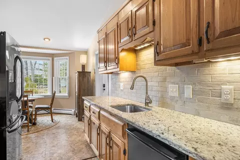 Kitchen - 175 Old Post Rd, Centerville, MA 02632 photo 2 of 2