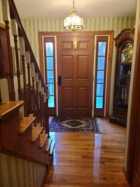170 Bridge St, Warren, MA 01083 photo 5