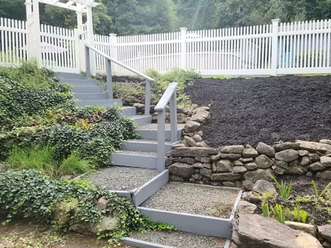 170 Bridge St, Warren, MA 01083 photo 3