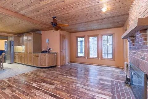 170 Bridge St, Warren, MA 01083 photo 7