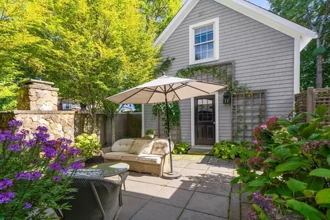 Exterior - 12 Lafayette Ave, Hingham, MA 02043 photo 5 of 7