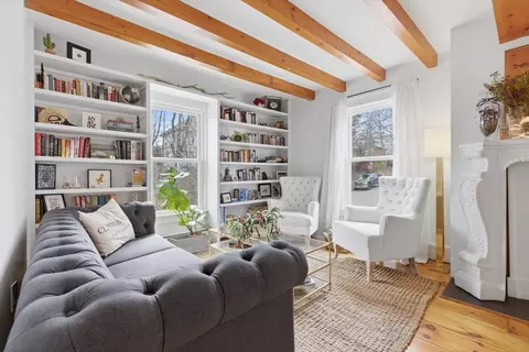 58 Nahant Ave # A, Boston, MA 02122