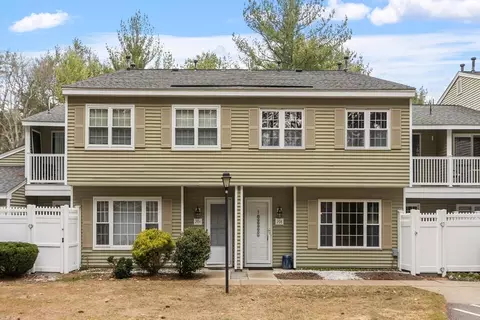 208 Edgebrook Dr #208, Boylston, MA 01505