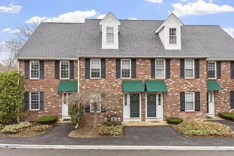 278 Manning St #302, Hudson, MA 01749