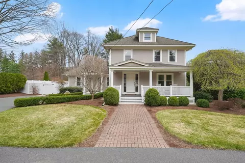 34 Main St, Wilbraham, MA 01095