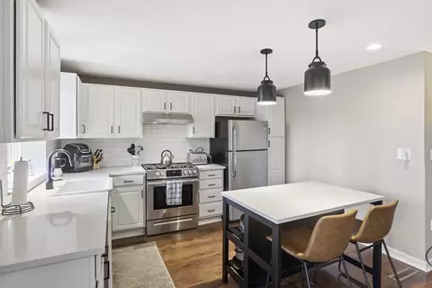 Kitchen - 9 Deer Path #5, Maynard, MA 01754 photo 3 of 4
