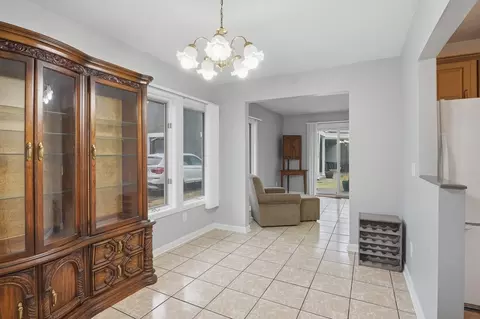 Dining - 210 Beacon Park #210, Webster, MA 01570 photo 3 of 3