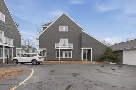 Exterior - 210 Beacon Park #210, Webster, MA 01570 photo 3 of 10