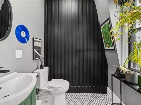 Bath - 760 E Broadway #U:2, Boston, MA 02127 photo 2 of 7