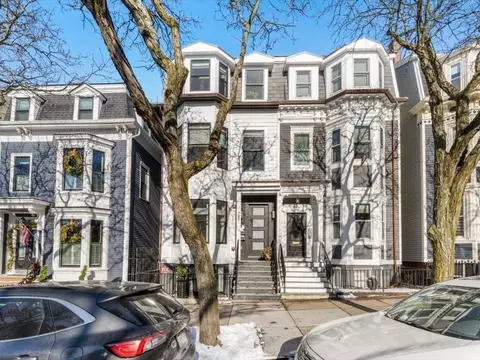 Exterior - 760 E Broadway #U:2, Boston, MA 02127 photo 1 of 2