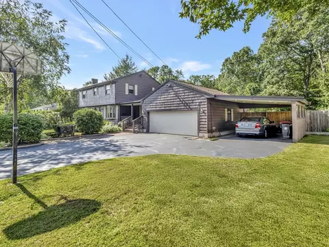 31 Candy Ln, Brockton, MA 02301