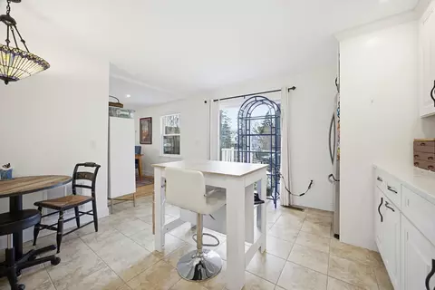 5 Viking St #A, Gloucester, MA 01930 photo 8