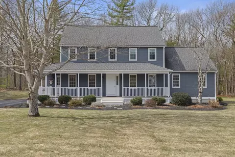 33 Douglas Hill Way, Douglas, MA 01516