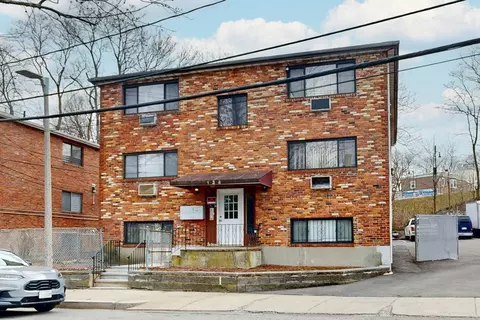 138 Ballou Ave #3A, Boston, MA 02124