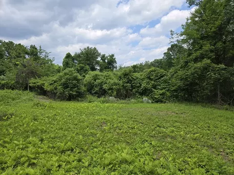 0 Old Stage Rd, Hatfield, MA 01088