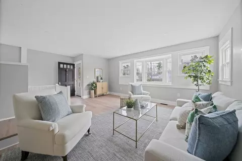 16 Prouty Ave, Norwell, MA 02061